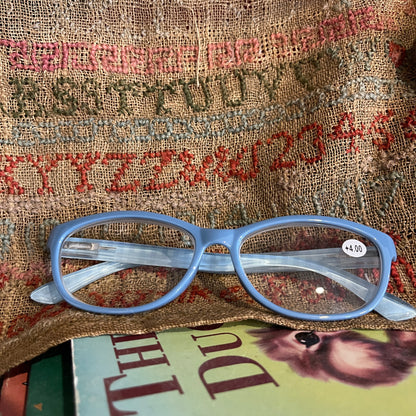 4.0 Reader Glasses and Soft Case Lori Holt of Bee in my Bonnet