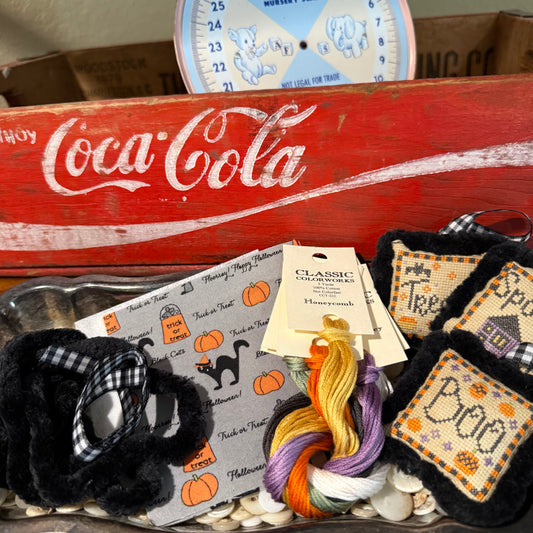 Do Si Do: Halloween Vol. I Floss and Finishing Pack